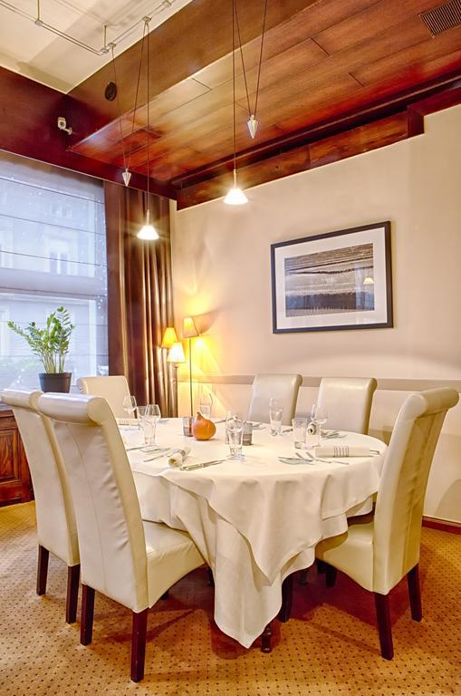 Hotel Restaurant "Le Strasbourg" Bitche Esterno foto